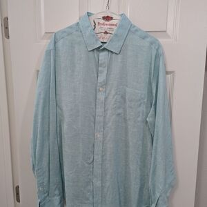 UNTUCKit Men's Sky Blue Casual Button Down Shirt